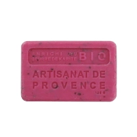 SB Collection vende ai professionisti scatole di 8 saponi da 125 g (non filtrati) a prezzi ridotti a seconda delle quantità acqu